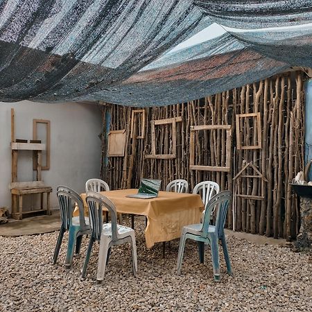 Brussels Homestay Kost Balige Exterior foto